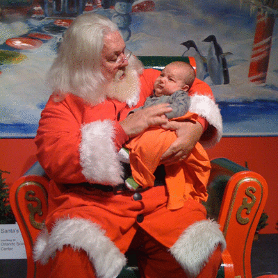 Smacked Santa - christmas pictures christmas humor christmas jokes christmas cartoons xmas pictures xmas humor xmas jokes xmas cartoons